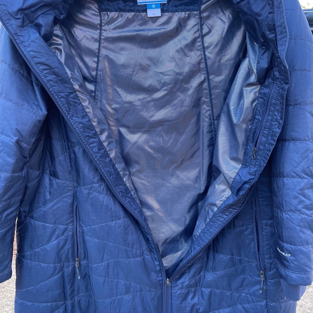 Almost New Columbia Mighty Lite Women’s jacket 3X. worn twice. Long, below waist